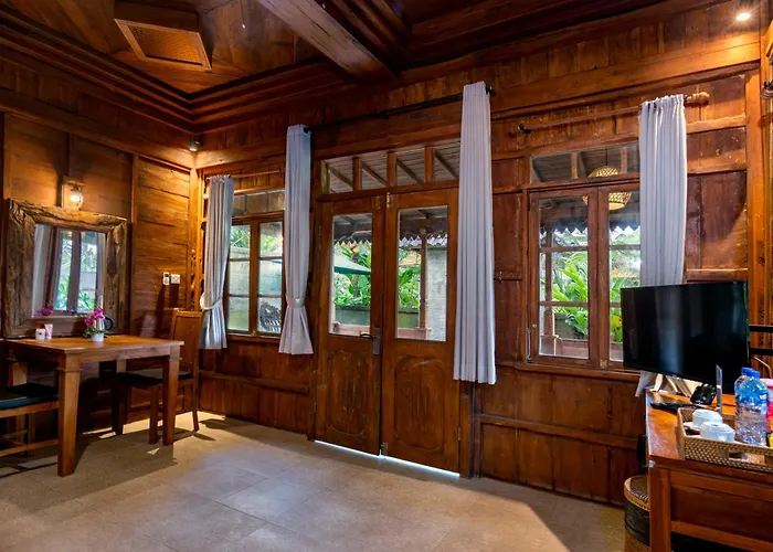 Taksu By Dhananjaya Hospitality 4* ウブド