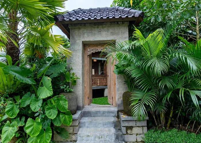 Taksu By Dhananjaya Hospitality 4* ウブド