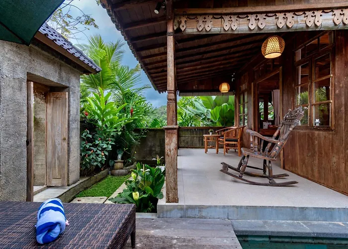 Taksu By Dhananjaya Hospitality 4* ウブド