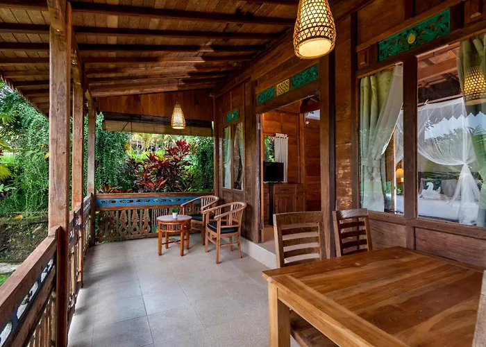 Taksu By Dhananjaya Hospitality 4*
