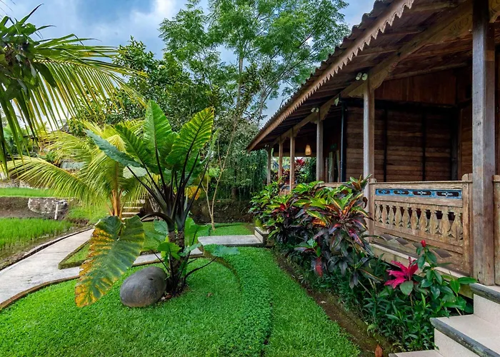 Taksu By Dhananjaya Hospitality 4* ウブド
