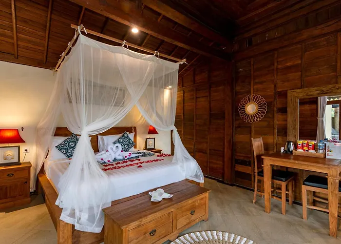 ホリデーパーク Taksu By Dhananjaya Hospitality